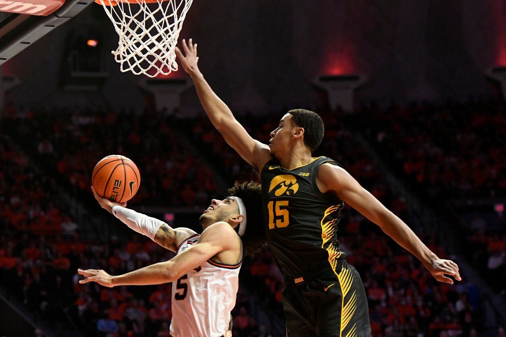 Iowa Illinois Basketball